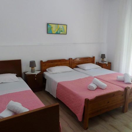 anais apartment Nea Peramos (Macedonia) Exterior foto